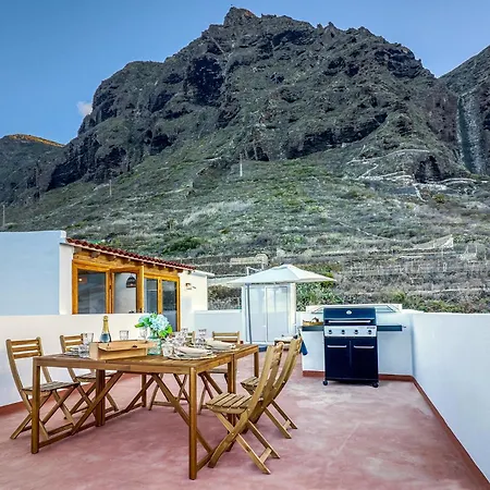 Spacious With Tropical Garden, Bbq, Near Seaside Semesterbostad