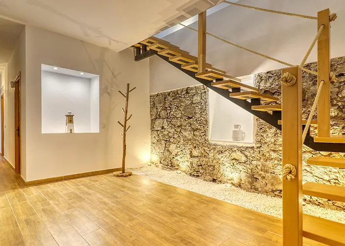 度假居 Spacious With Tropical Garden, Bbq, Near Seaside *